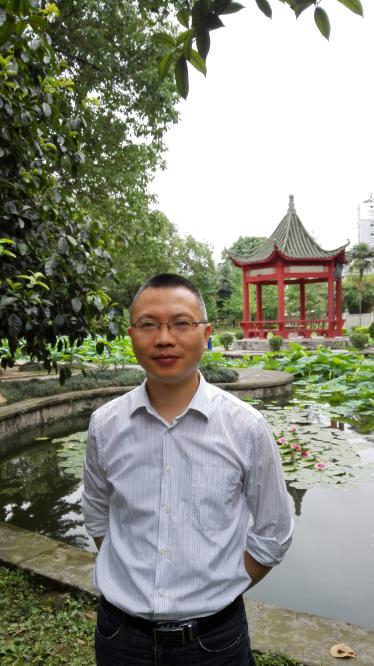 说明: 王自敏同志的照片